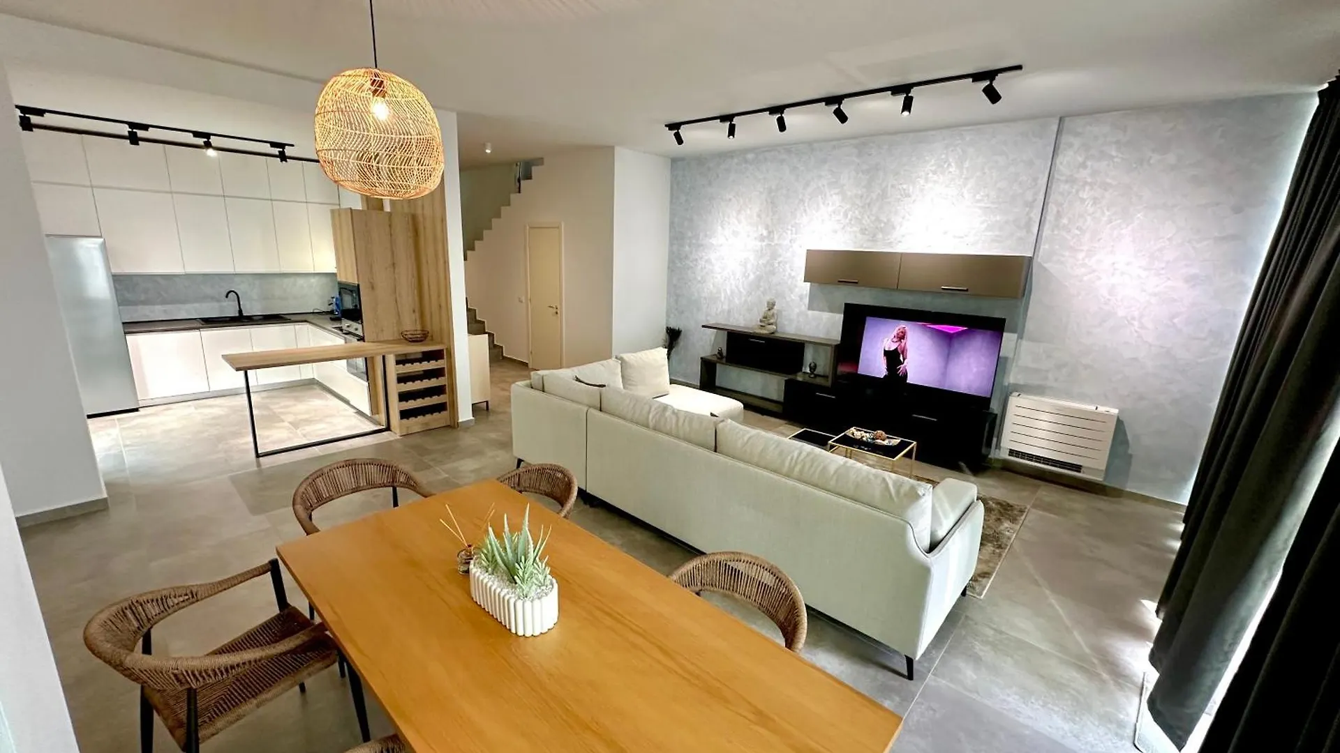 Villa Queens Luxury Vila 111B Vlore