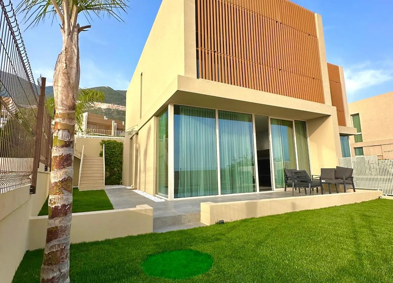 Queens Luxury Vila 111B Vlore